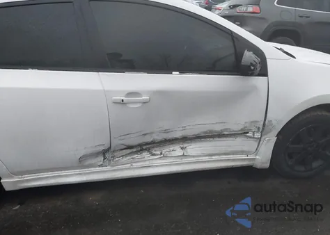 2011 Nissan Sentra 2.0Sr from USA, damaged, VIN 3N1AB6AP6BL643443